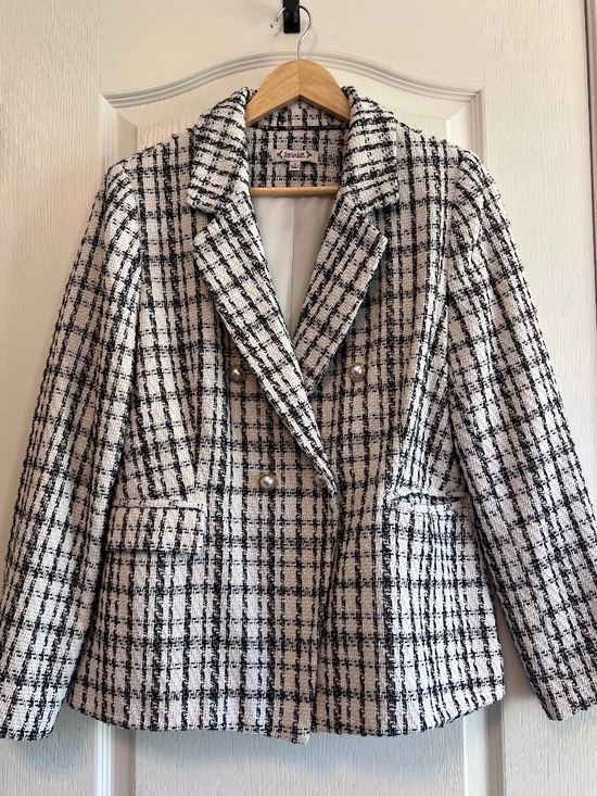 Nanette Lepore Jackets & Blazers - nanette Nanette Lepore Blazer